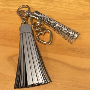 Heart of gold keychain reflective and leeopard